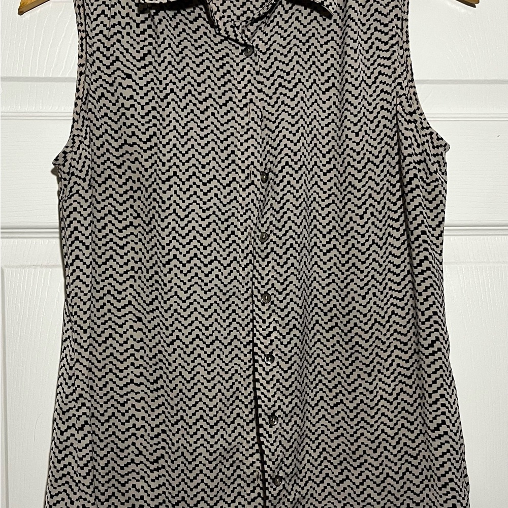 Kenar Black and White Zigzag Blouse